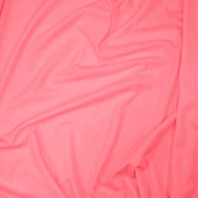 Kód: 38513 Matt két irányba elasztikus lycra 190 grm2. 100 százalékosan újrahasznosított ECONYL ® poliamid nylon szálból készült,  bizonyítottan kétszer jobban ellenáll a klórnak, barnító krémeknek, olajoknak mint a hasonló szövetek. LYCRA Xtra Life ™ hosszú élettratamú.